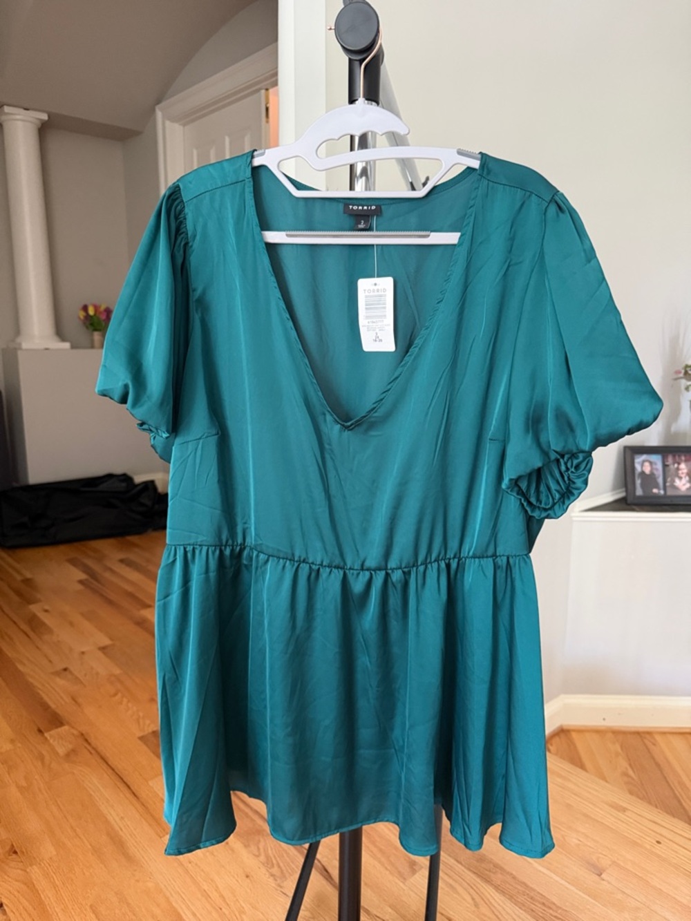 torrid emerald green V-Neck Blouse